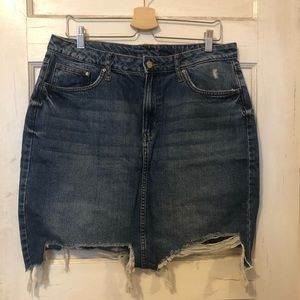 NWOT High Waisted Distressed Denim Skirt